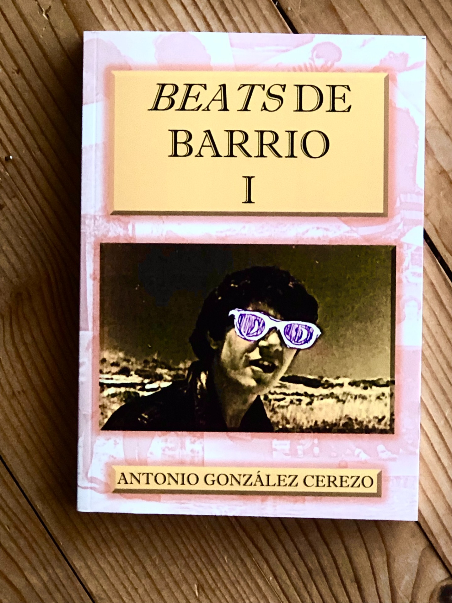BEATS DE BARRIO. 14€. 14,8 x 21 cm. 181 pag.